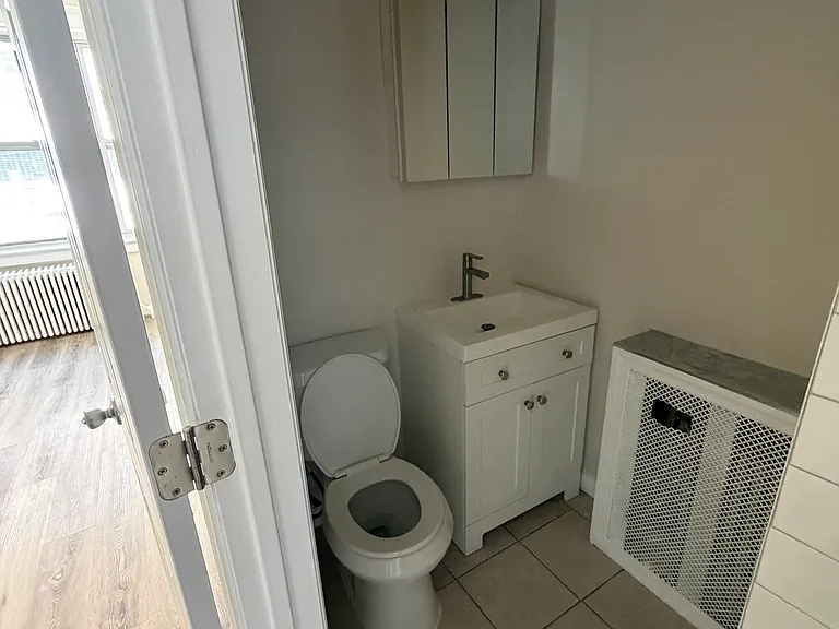 306 Palisade Ave #7 — Photo 6
