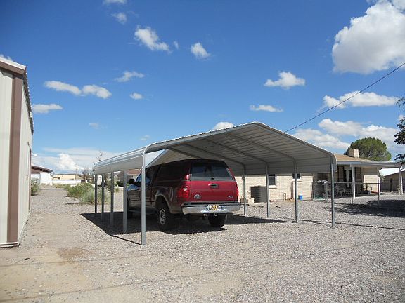 4th image of 608 Sierra Vista Dr.