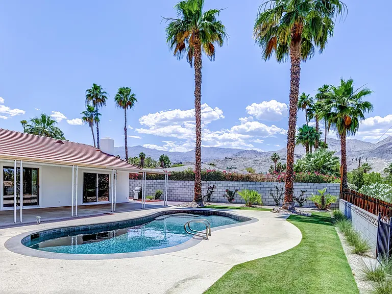 72896 Tamarisk St — Photo 31