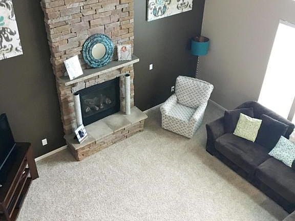 2nd image of 9455 Woodbine Way
