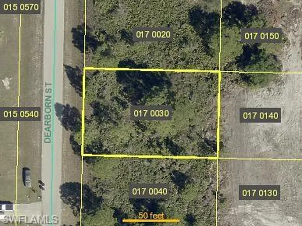 1038 Dearborn ST, LEHIGH ACRES, FL 33974
