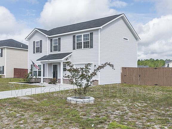 3rd image of 1801 White Cedar Way