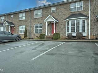 305 Waterford Ct #305, Johnson City, TN 37615