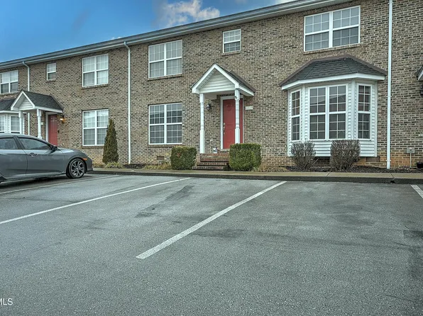 305 Waterford Ct #305, Johnson City, TN 37615