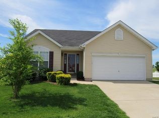 730 Saybrook Falls Dr, Fairview Heights, IL 62208