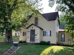 643 Miller Ave, Windom, MN 56101