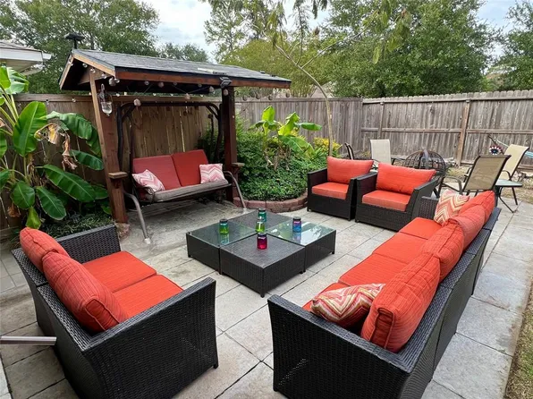 454 Mystic Trail Loop, Houston, TX 77339