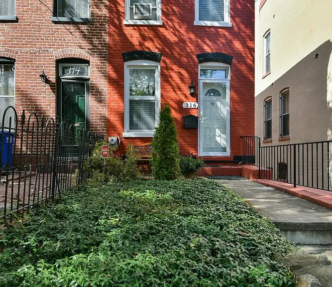 316 3rd St NE — Photo 20