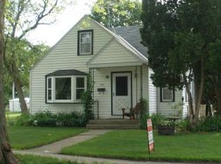 336 1st Ave SW, Britt, IA 50423