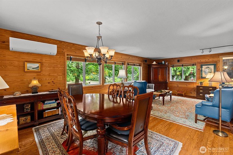 4th image of 12911 Vail Road SE
