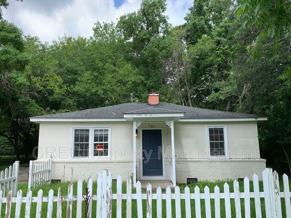 711 Locust St