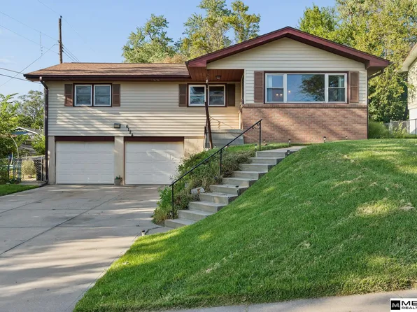 6124 Jaynes St, Omaha, NE 68104