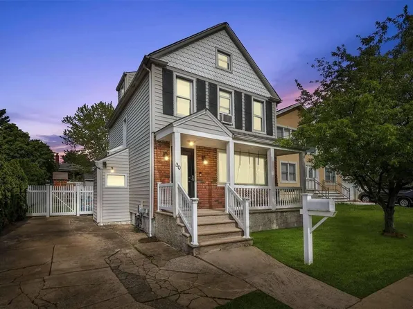 30 2nd Avenue, New Hyde Park, NY 11040