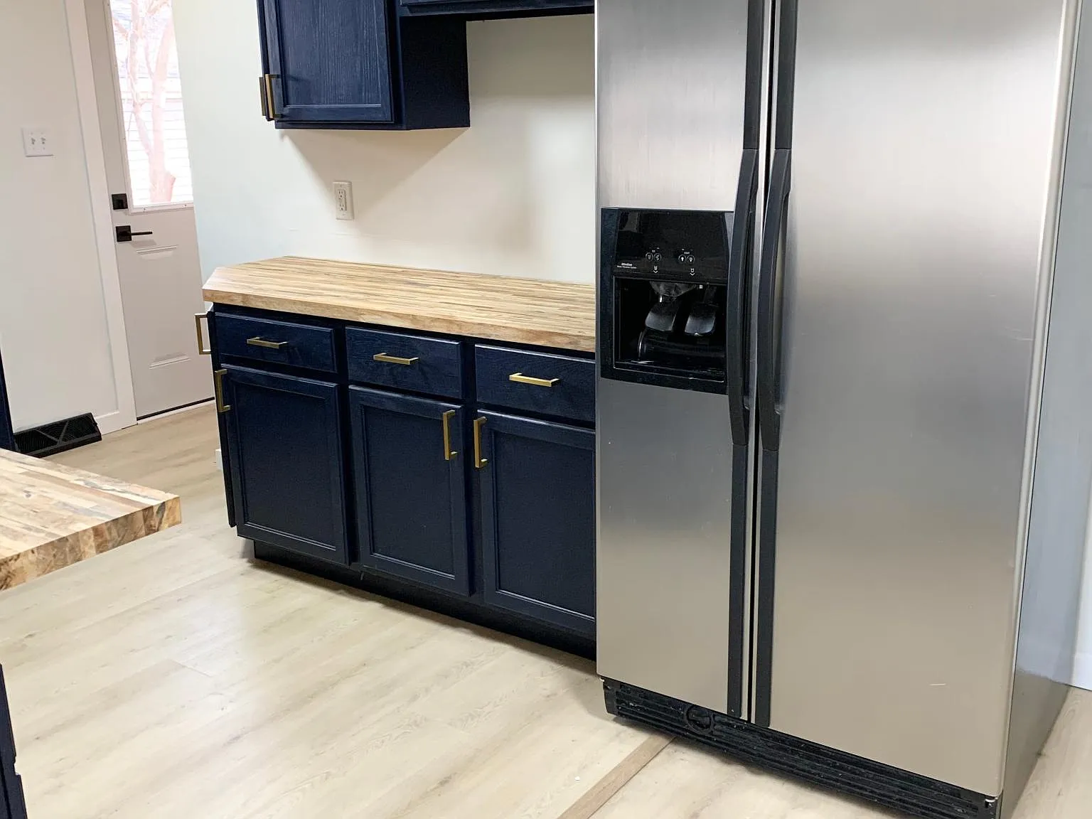 2 bed, 1400 sqft, $1,375 — Photo 3