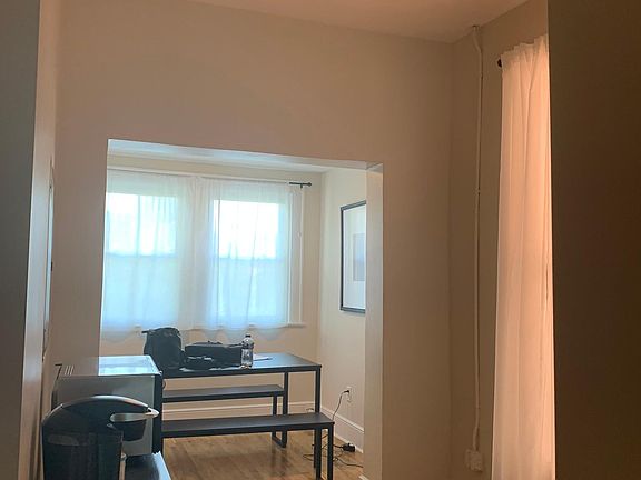 5th image of 307 W 6th Ave #B
