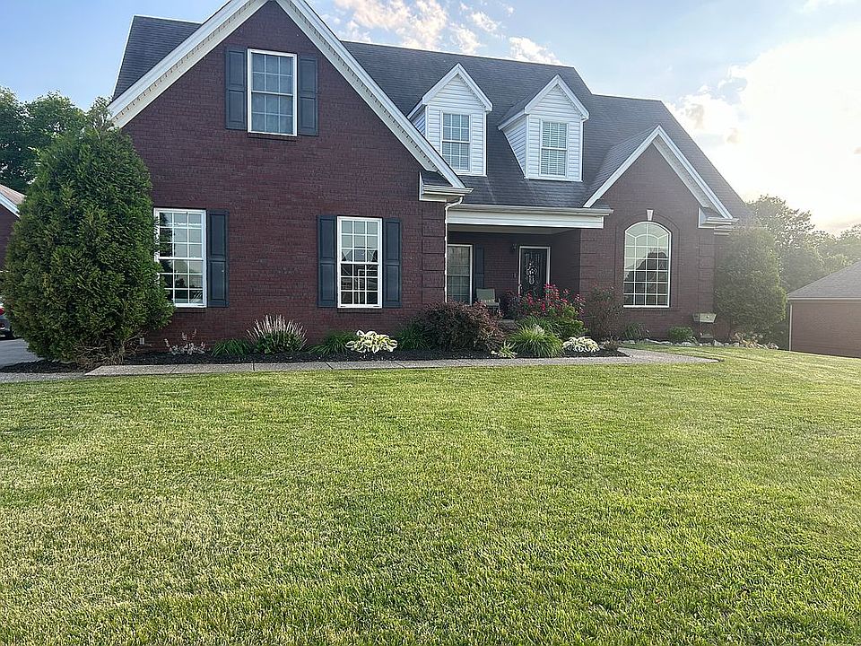 1st image of 289 Windsor Dr