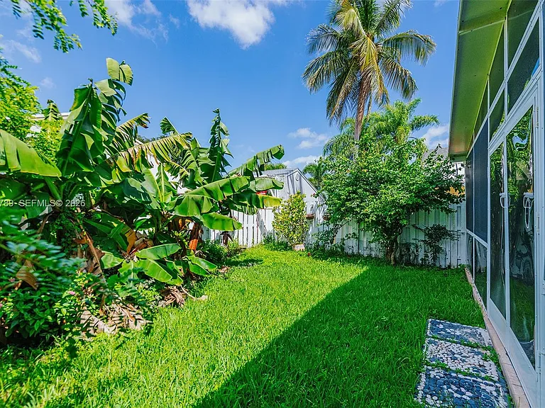 305 S Ketch Dr — Photo 28