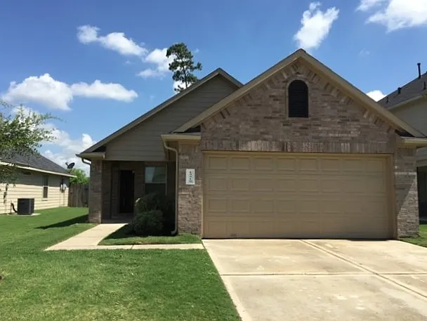 13319 Ambrosa Dr — Photo 1