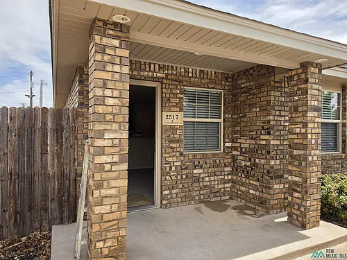 2517 Ross St Photo 1