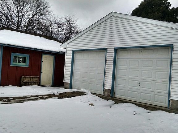 2nd image of 2212 Fitch Ave