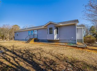 105 Canfield Rd, Honea Path, SC 29654