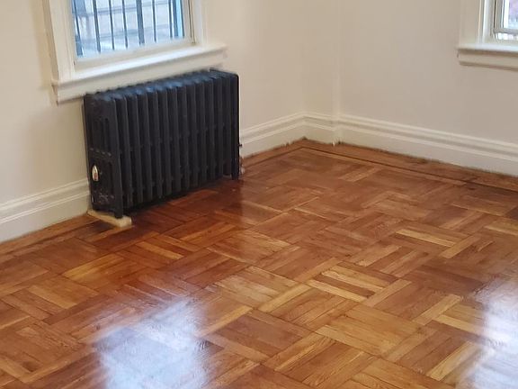 4th image of 757 Whitehall Pl #2