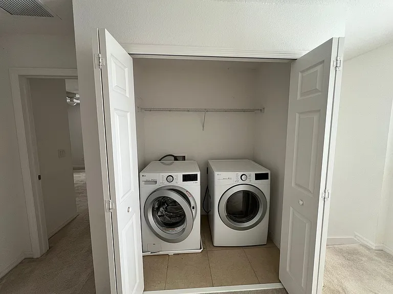 310 Annabelle Way — Photo 5