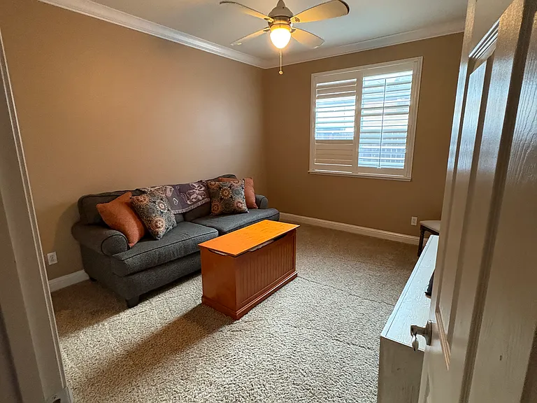 1517 Woodhaven Cir — Photo 15