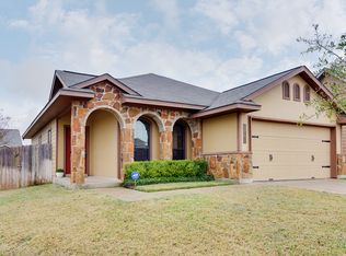 2701 Silver Oak Dr, College Station, TX 77845