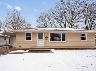1735 N Elinor St, Appleton, WI 54914