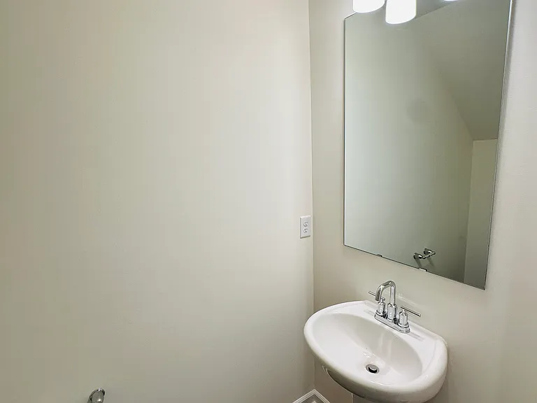 Powder room.