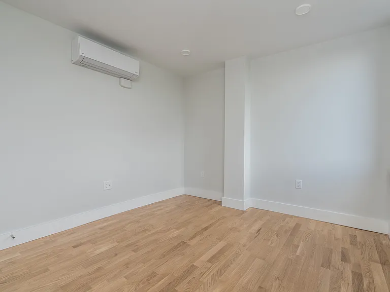 334 Harvard St #A6 — Photo 10