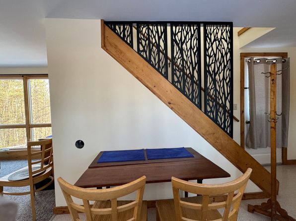 46 Mountain Rd APT A