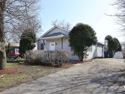 2131 Prospect Ave, North Chicago, IL, 60064