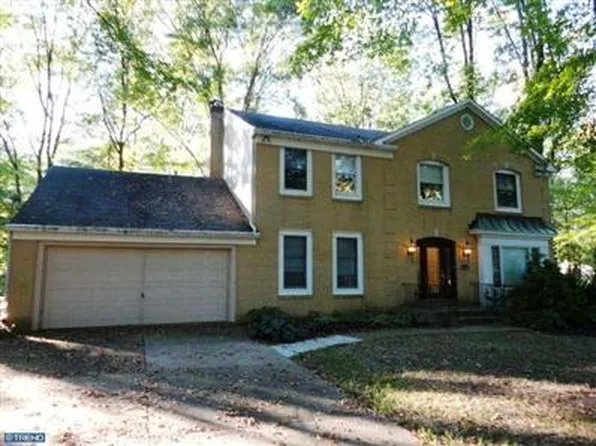 404 Kennebec Rd, Cherry Hill, NJ 08002