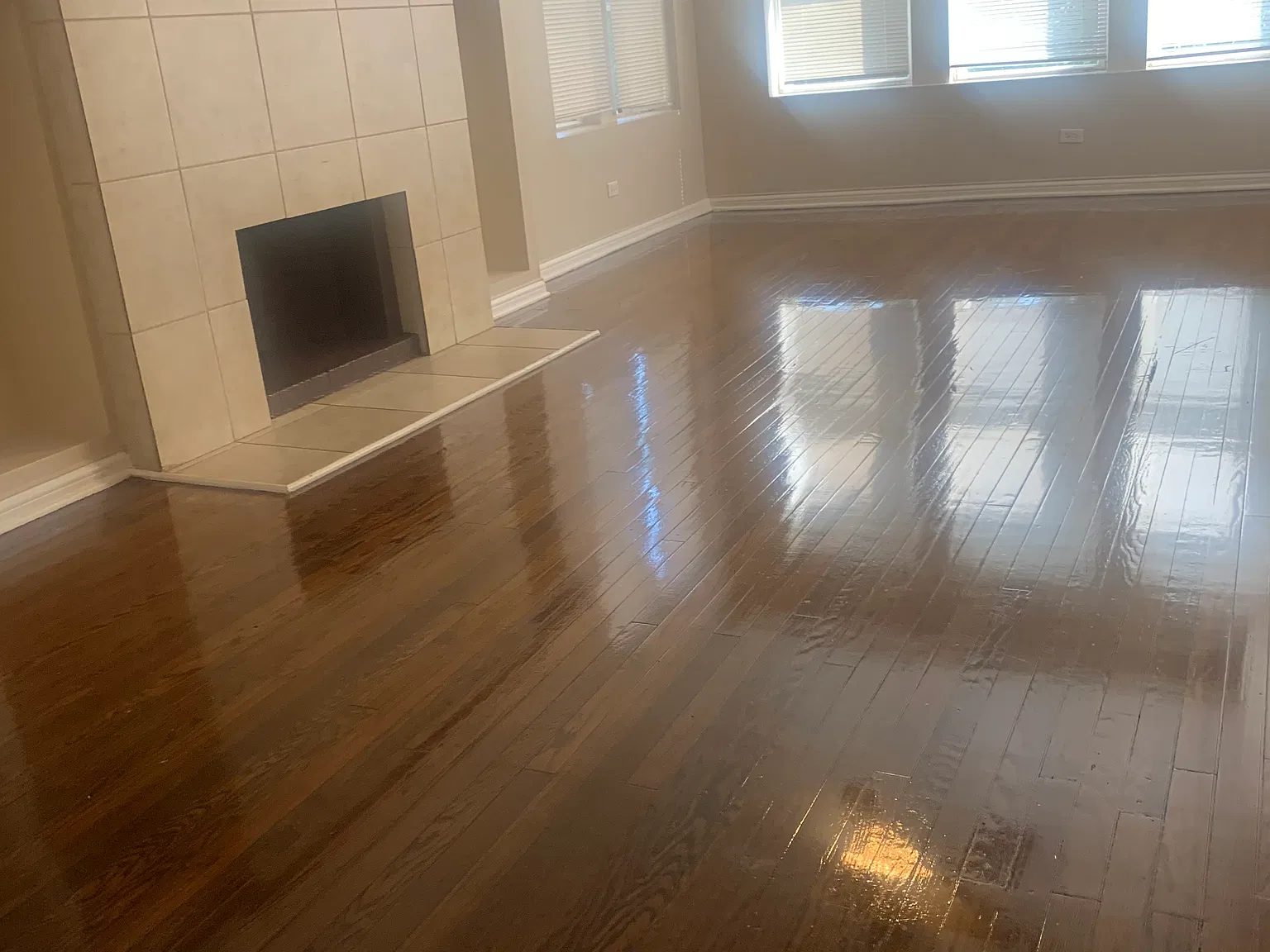 3 bed, $1,375 — Photo 4
