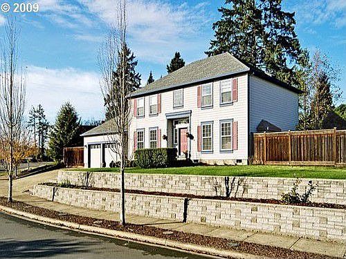 1st image of 2745 NE Aurora Dr