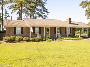 6733 Newton Grove Hwy, Newton Grove, NC 28366