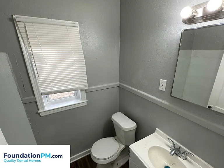 1391 Semmes St #1 — Photo 2