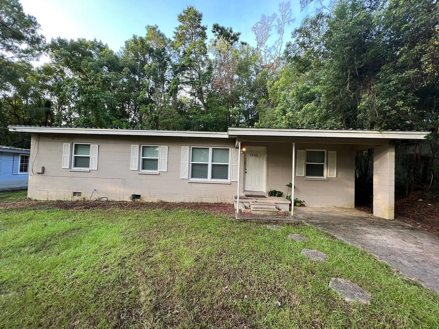 Available August 2026 - Minutes From The Stadium — Photo 2