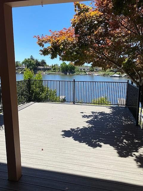 1st image of 951 Marina Dr