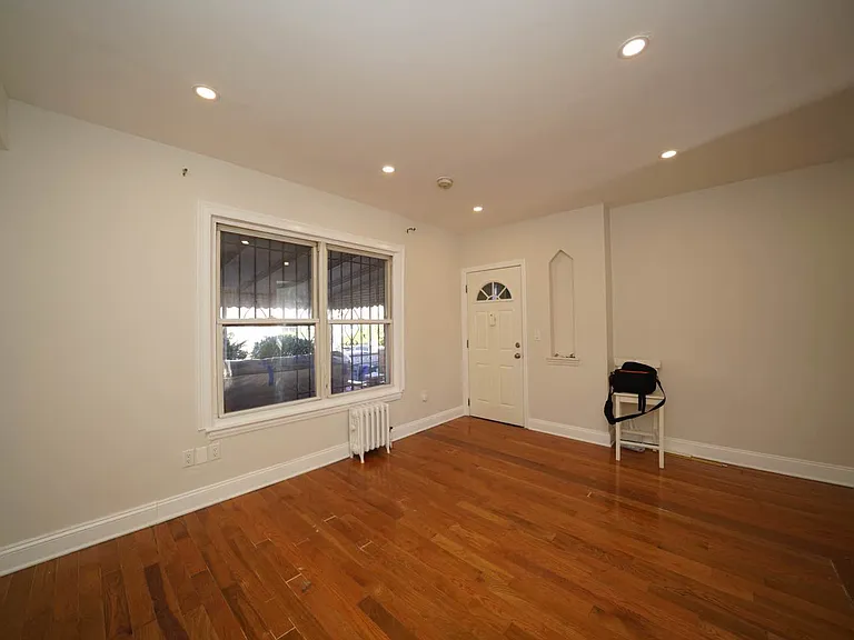 2023 37th St #1A — Photo 7