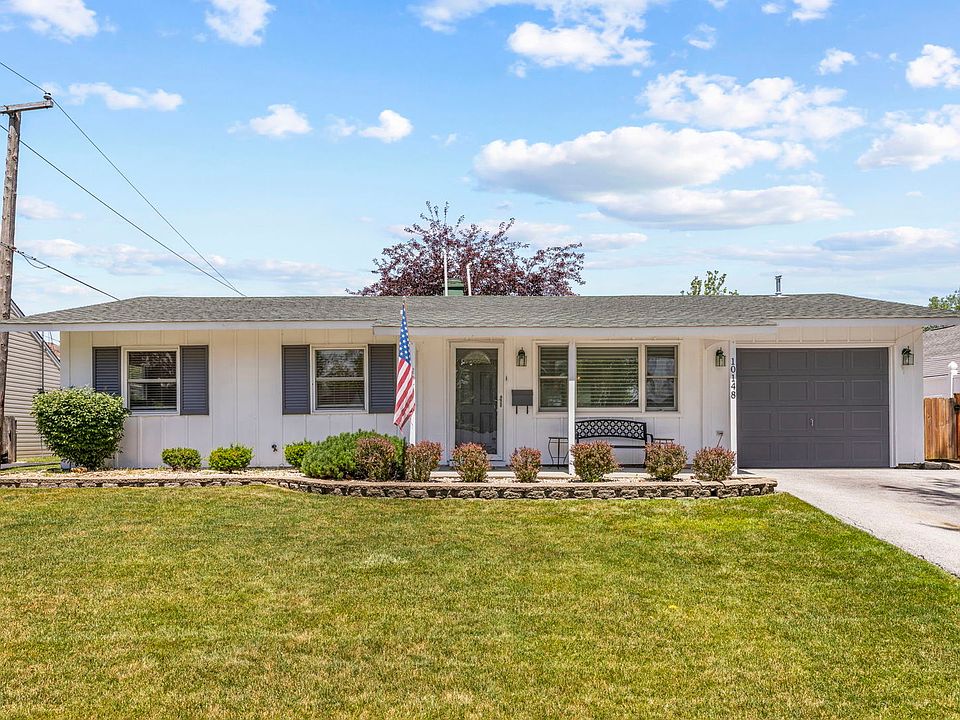 1st image of 10148 Hibiscus Dr