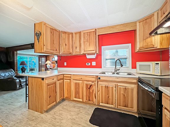 4th image of 12567 Palmetto Dr