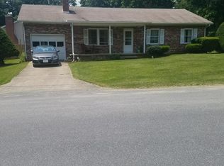 15399 Norwood Ave, Blue Ridge Summit, PA 17214