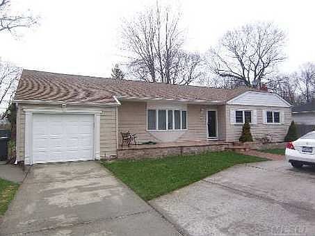 1st image of 27 Spruce St