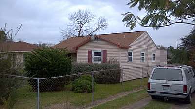 2nd image of 6116 Willow Ave
