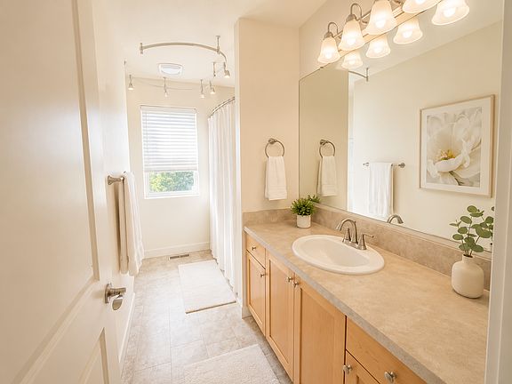 5th image of 16956 SW 134th Ter