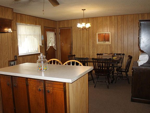5th image of 4907 Lake Park Dr