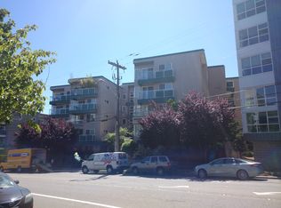 3253 SW Avalon Way, Seattle, WA 98126